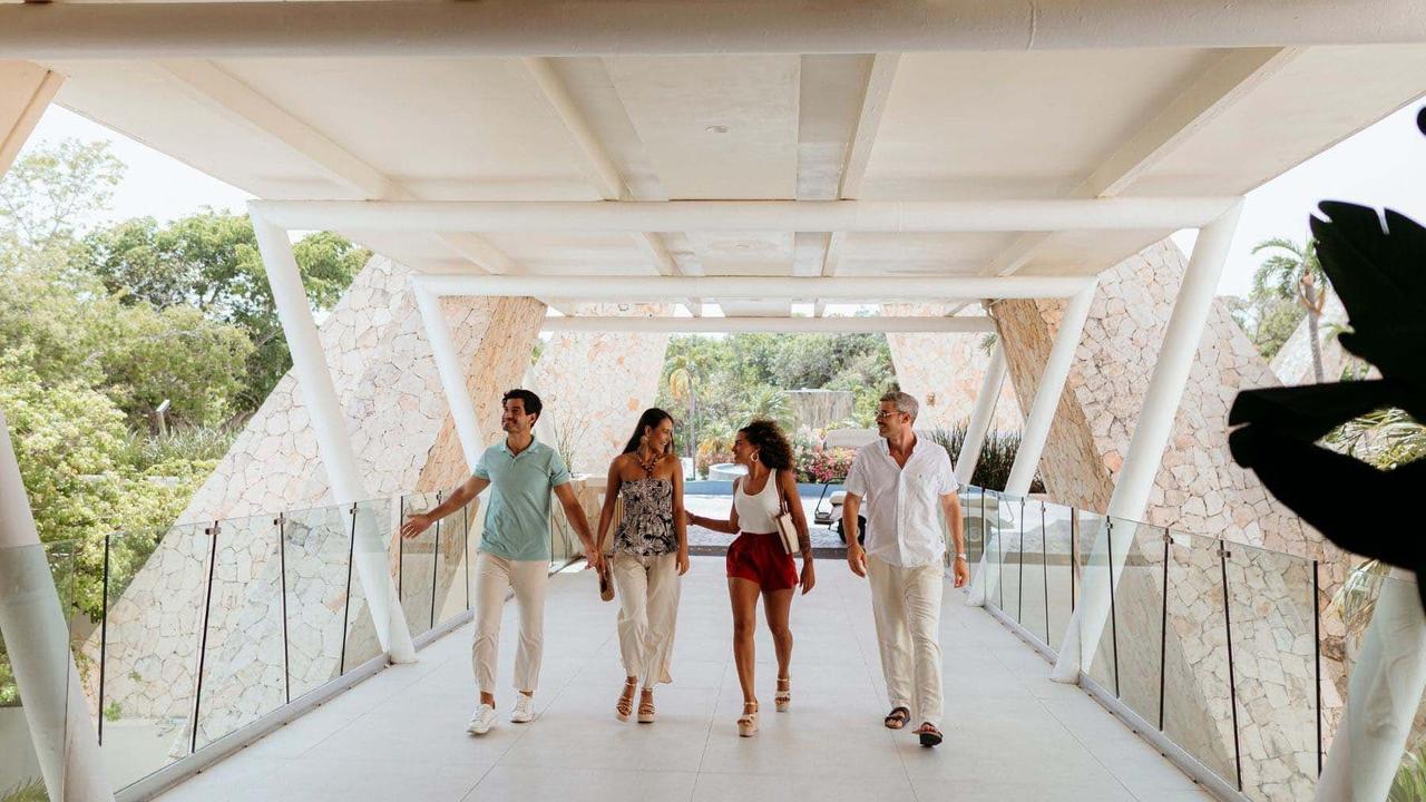 Entrada Grand Sirenis Riviera Maya Resorts & Spa Tulum Entrada Grand Sirenis Riviera Maya Resorts & Spa Tulum